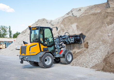 g2700telehd giant 4in1bucket[4]